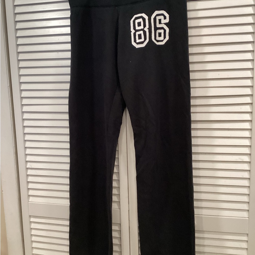 Victoria's Secret Wide leg lounge pants  with '86' Design 🖤FINAL PRICE 🖤 - Picture 11 of 11